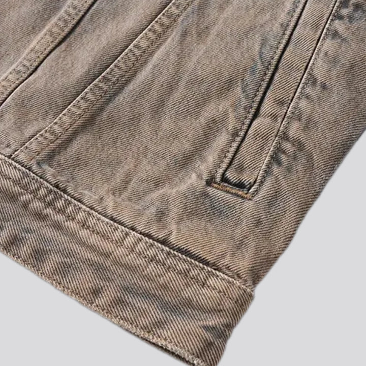 Retro style men's jean trucker jacket