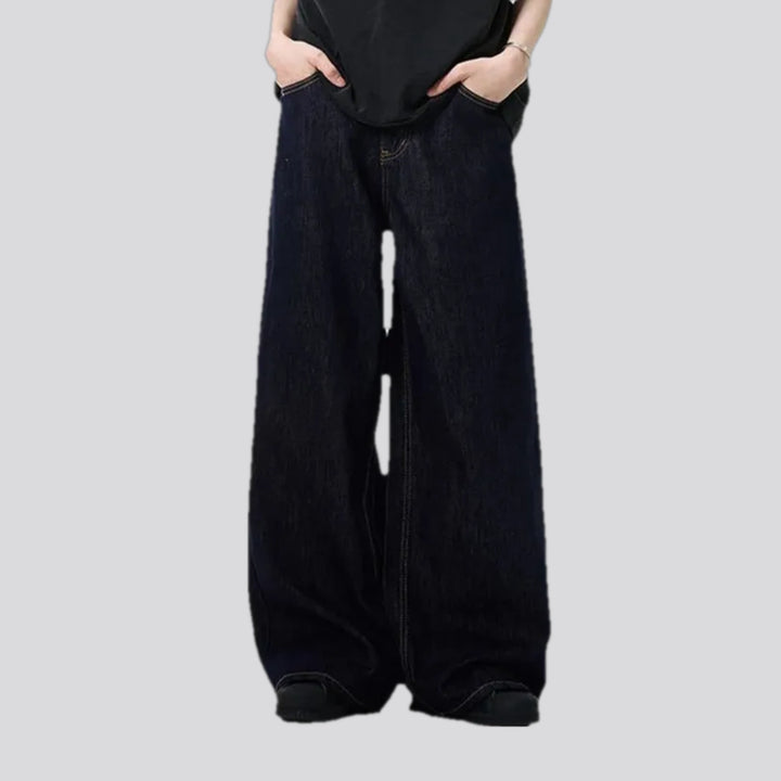 Dark fashion men's jeans